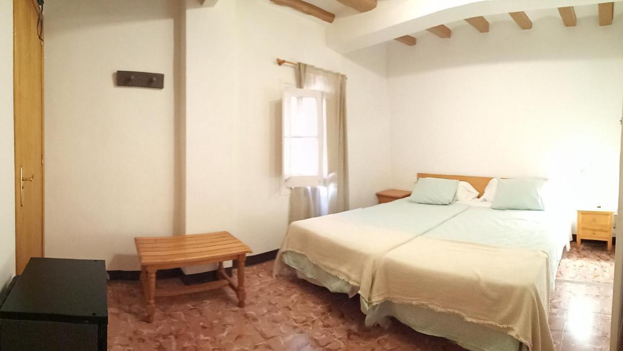 Hostal Fonda Cerdanya La Pobla de Lillet Eksteriør billede